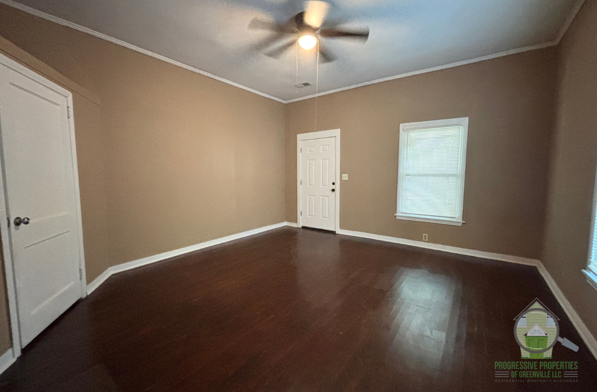 43 Seyle St #1 - Photo 2 of 13