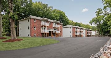 featured image of 8 Perry St