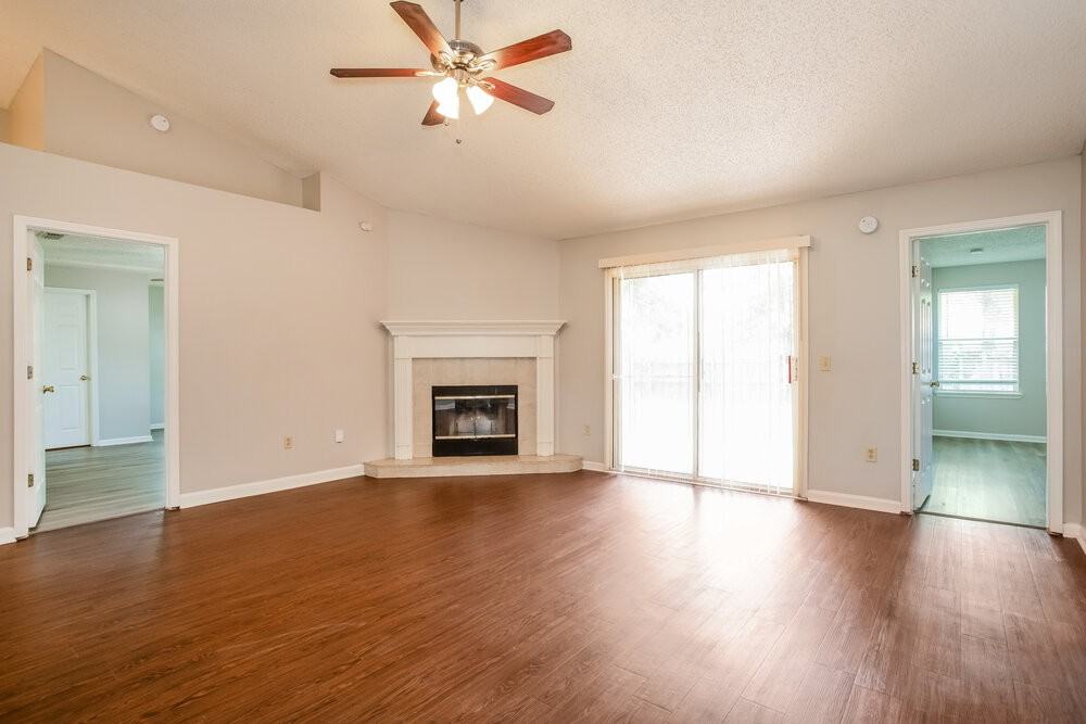 3268 Avalon Dr - Photo 5 of 16