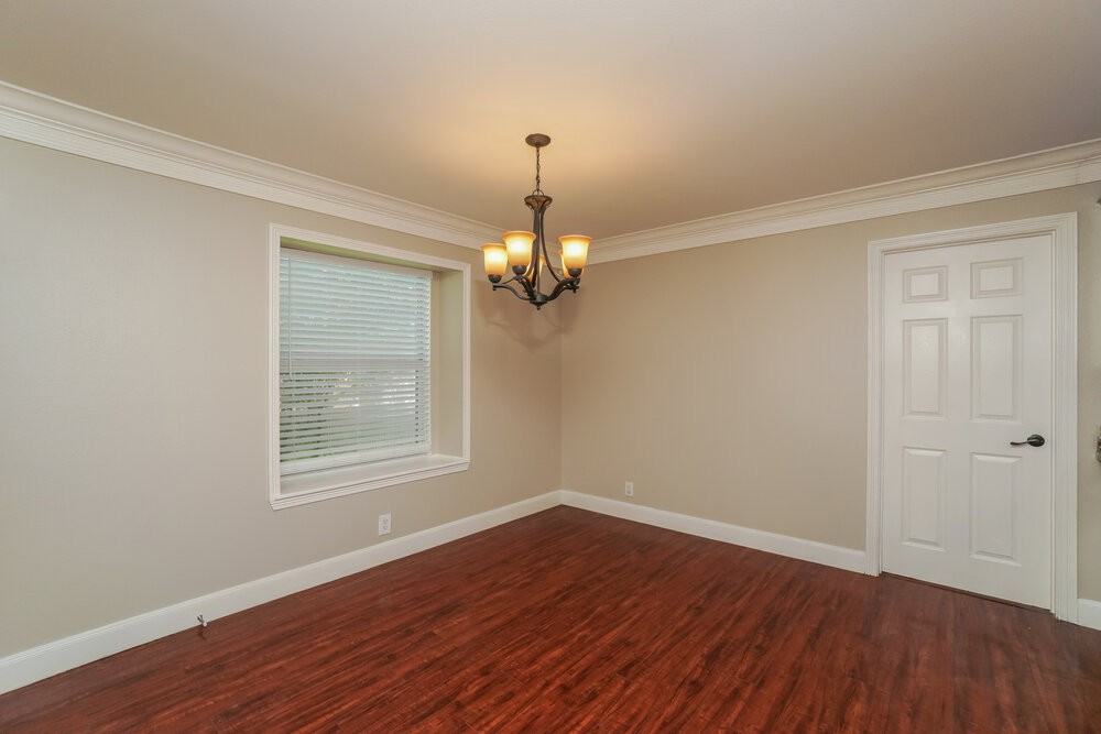 607 Limestone Flt - Photo 7 of 17
