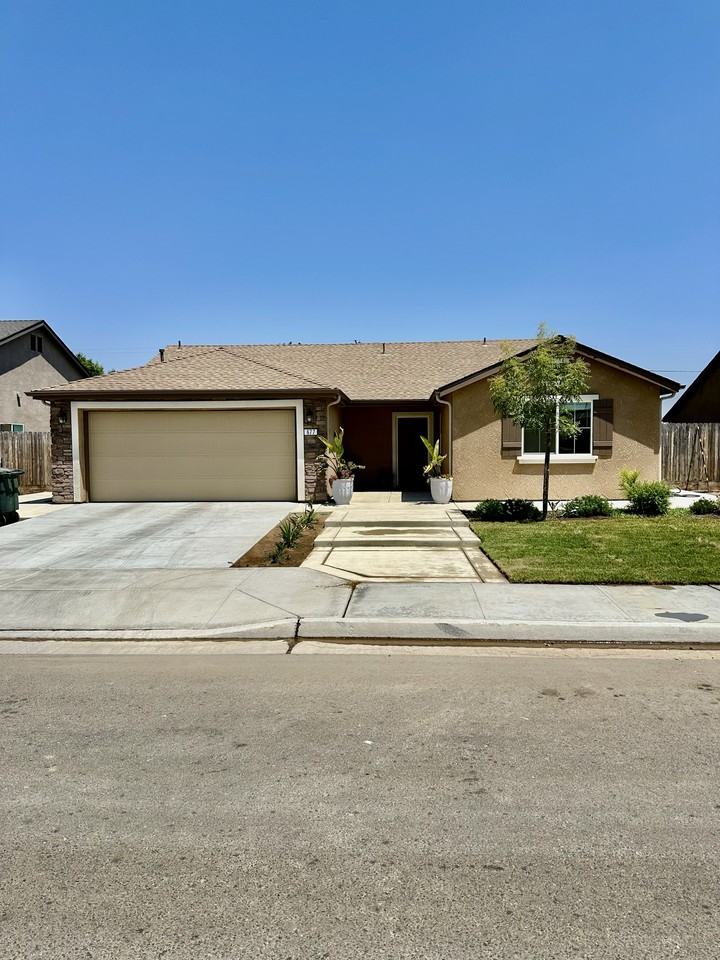 677 Country Pl #1 - Photo 2 of 50