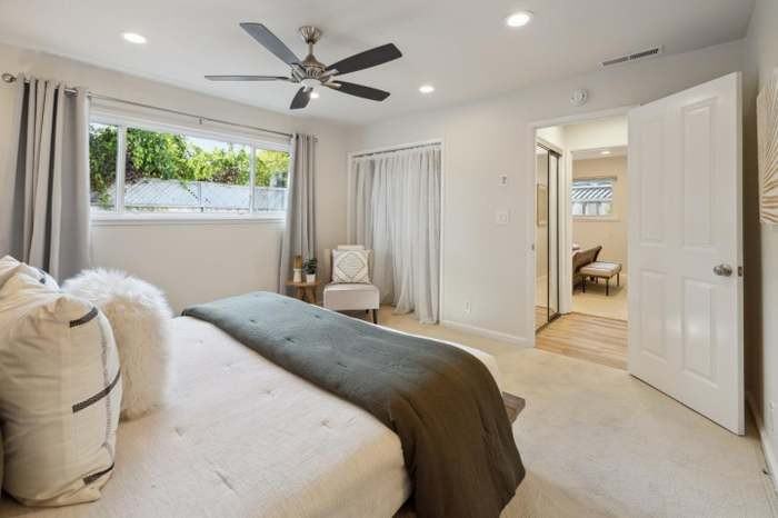 319 Harbor Drive - Photo 5 of 14