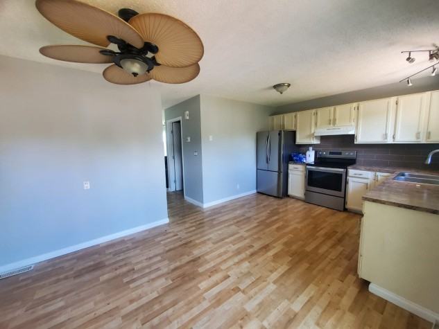 51 Westview Dr - Photo 6 of 11