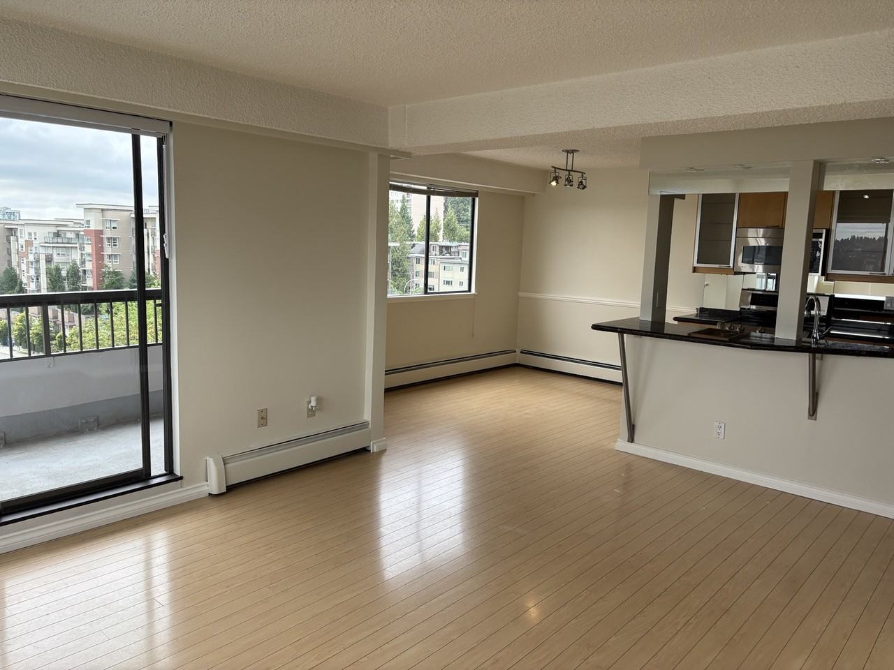 [ID#028] NEW WEST 2BR w/ views of Fraser River - Photo 3 of 35