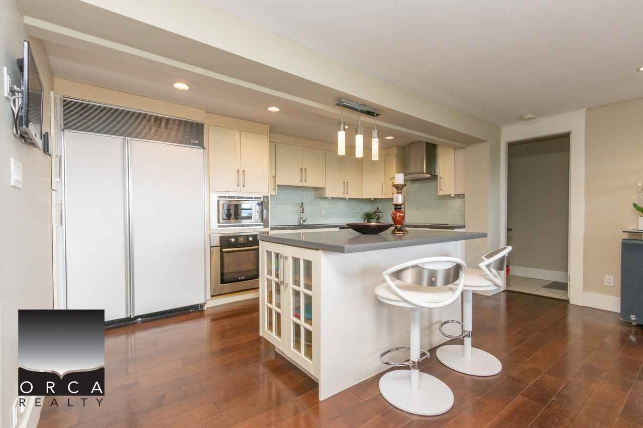 1995 Sasamat Place, Vancouver - Photo 6 of 33