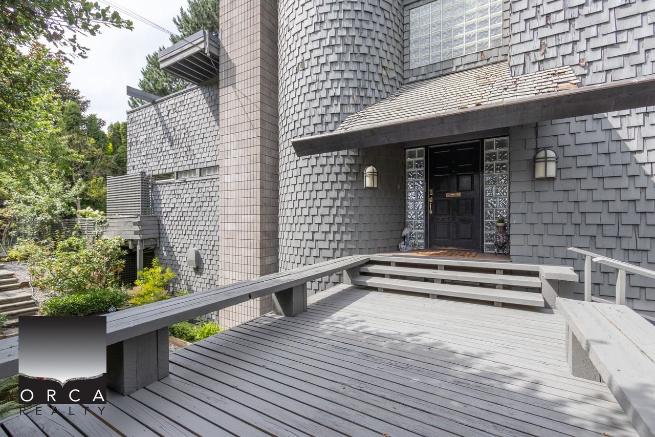1995 Sasamat Place, Vancouver - Photo 7 of 33