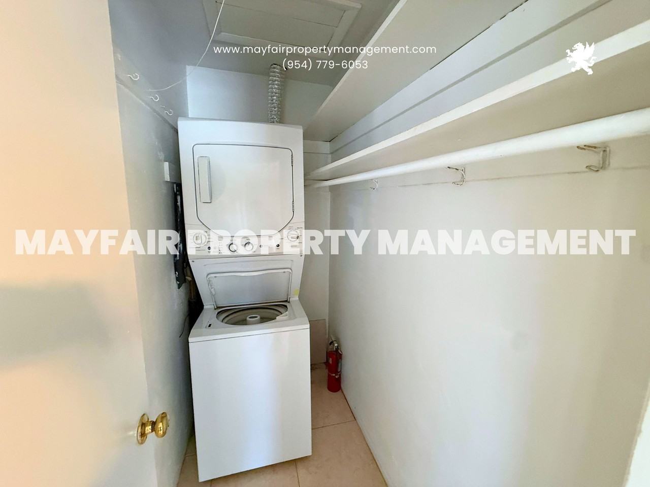 629 Ne 15th Ave #1 - Photo 7 of 17
