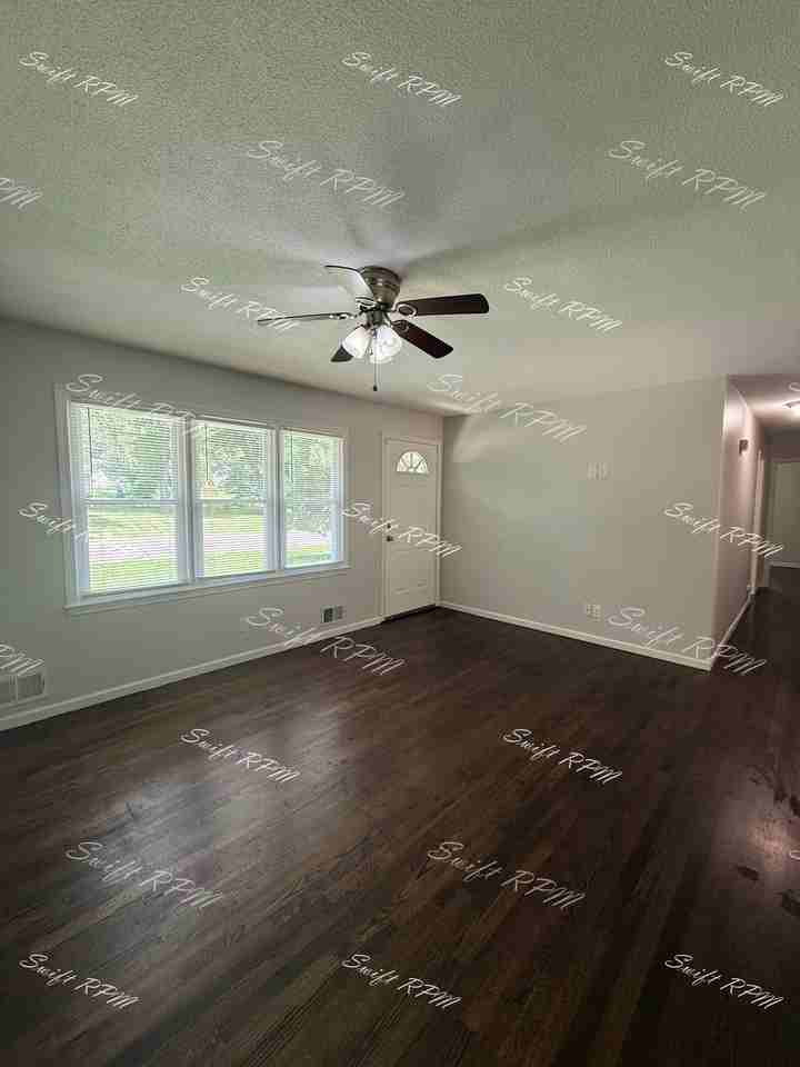 9401 E 69th St #1 - Photo 3 of 22