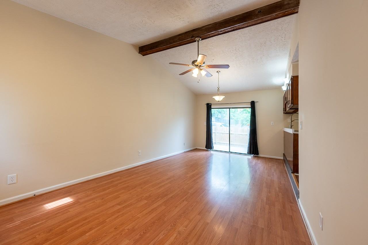 3101 Village West Dr #1 - Photo 6 of 22