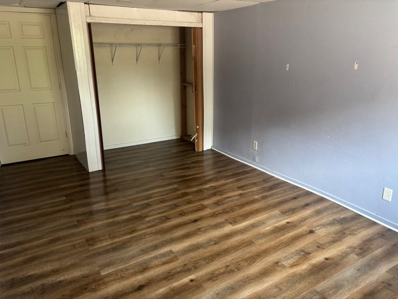 213 Elm St - Photo 6 of 10