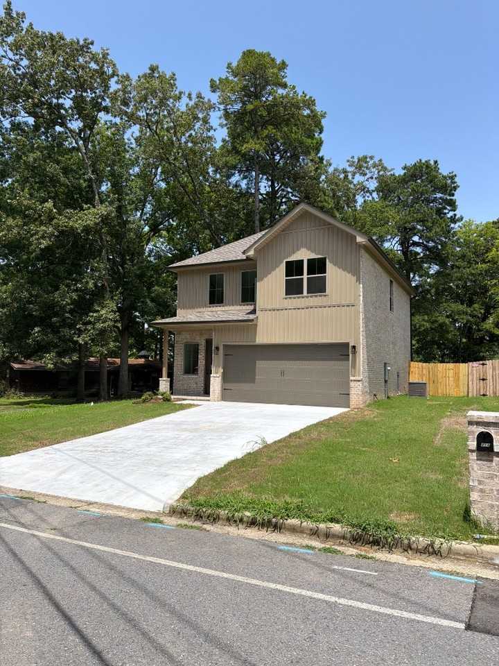 414 Prickett Rd - Photo 3 of 12