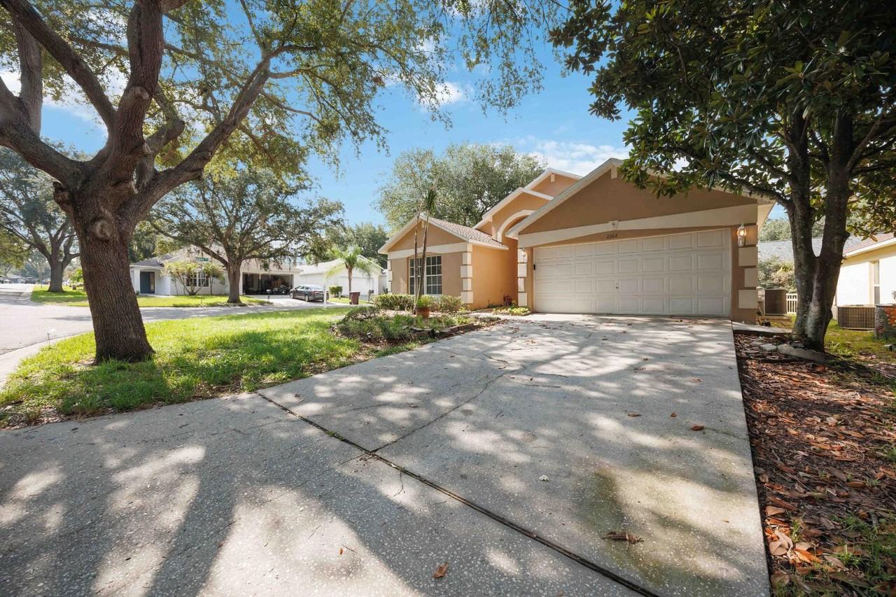 2364 Paulette Dr - Photo 4 of 20