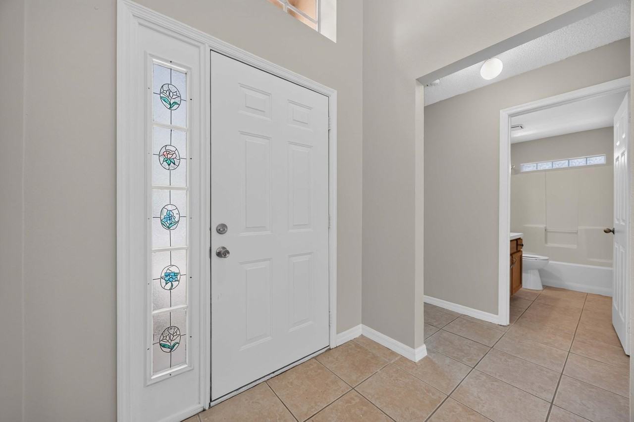 2364 Paulette Dr - Photo 7 of 20