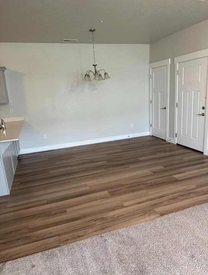 3896 W 1850 N - Photo 4 of 11