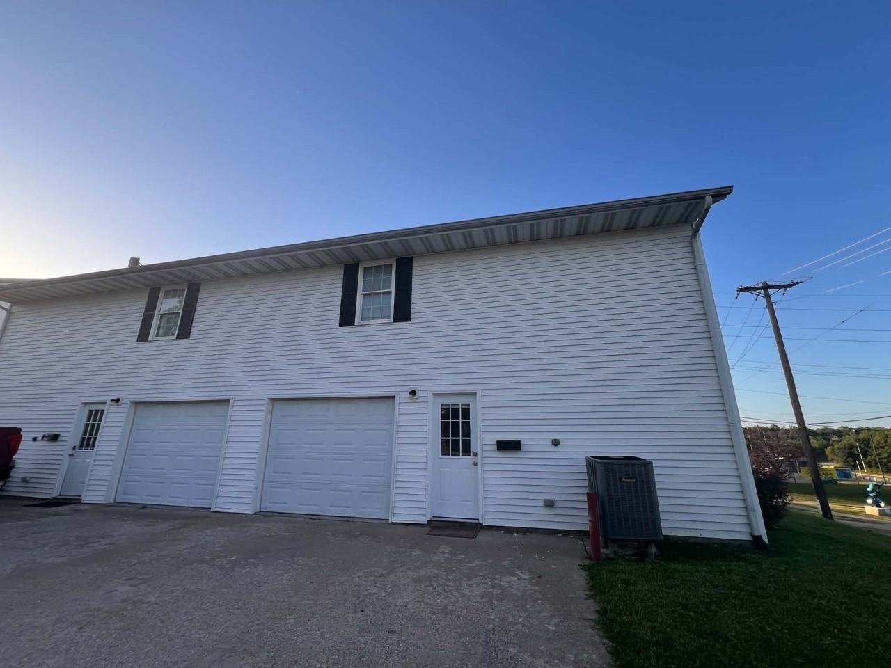 1701A Pleasant St #1701A - Photo 2 of 18