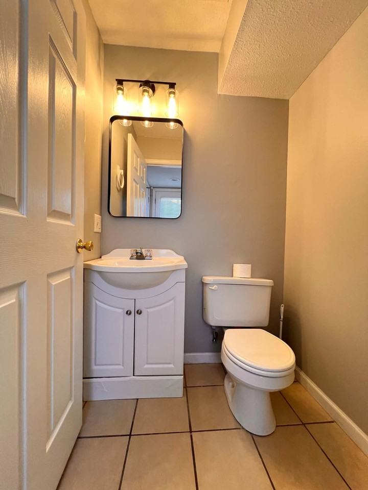 1701A Pleasant St #1701A - Photo 7 of 18