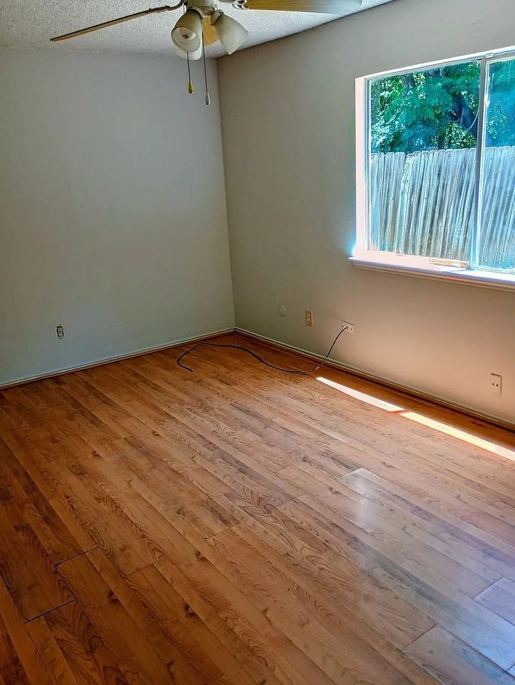 7220 Hardesty - Photo 6 of 6