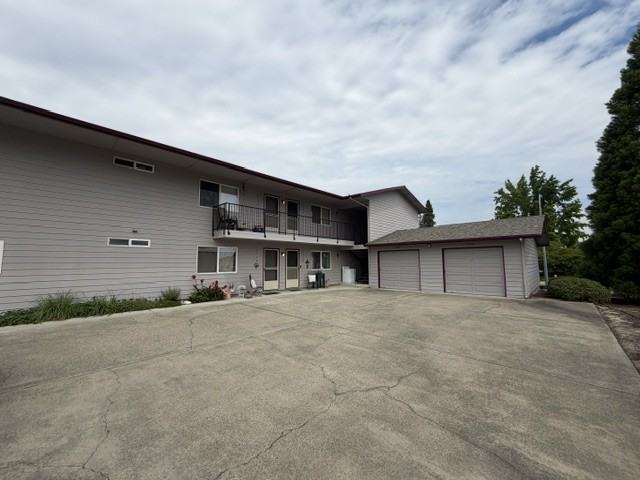 1736 Medart Ln #0