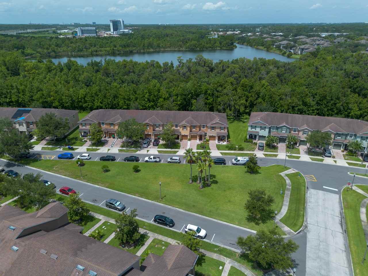 11191 Savannah Landing Cir #1 - Photo 6 of 33
