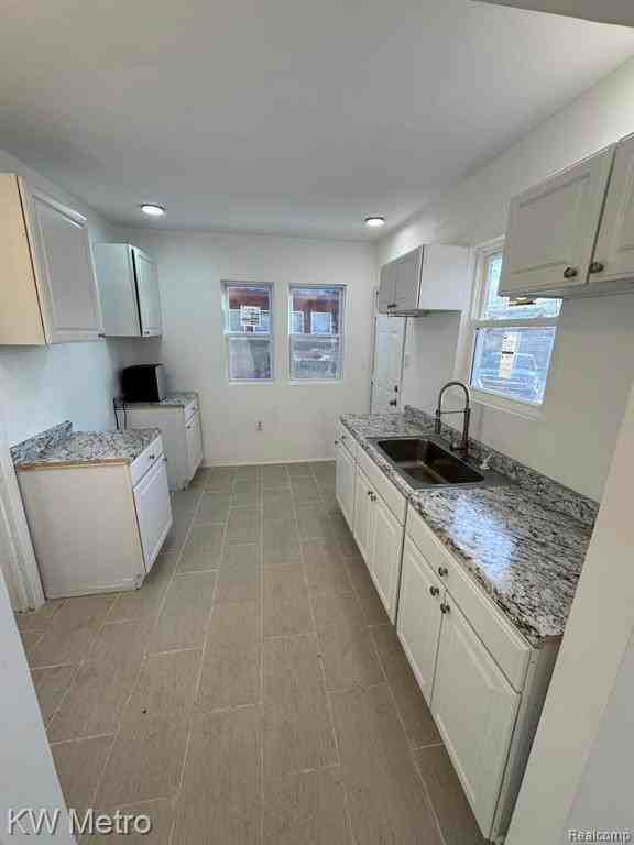4707 Buckingham Ave #1 - Photo 2 of 9