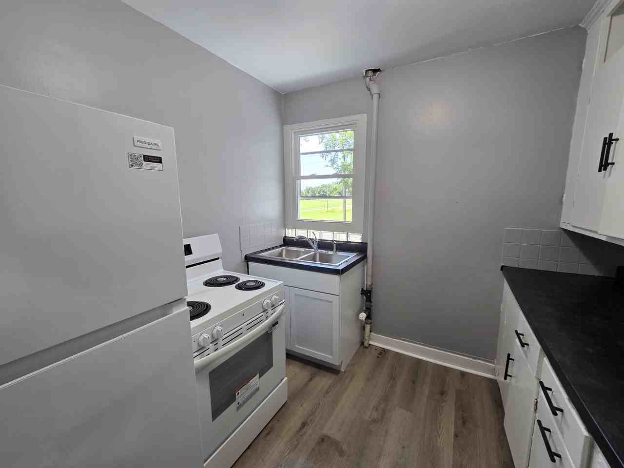 2214 Idaho St #1 - Photo 3 of 22