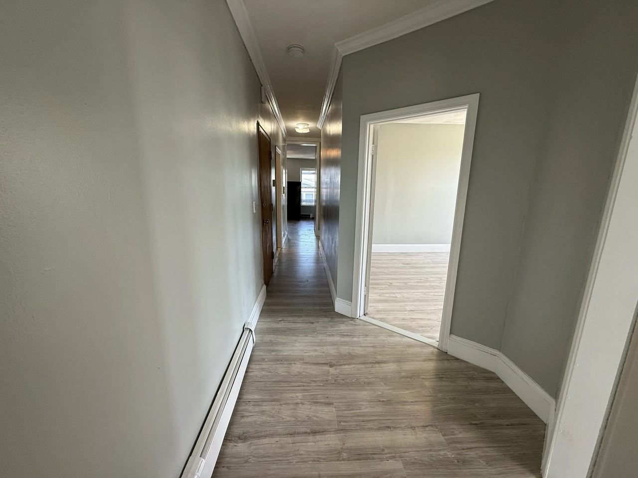 26 Alpine Pl #3 - Photo 2 of 8