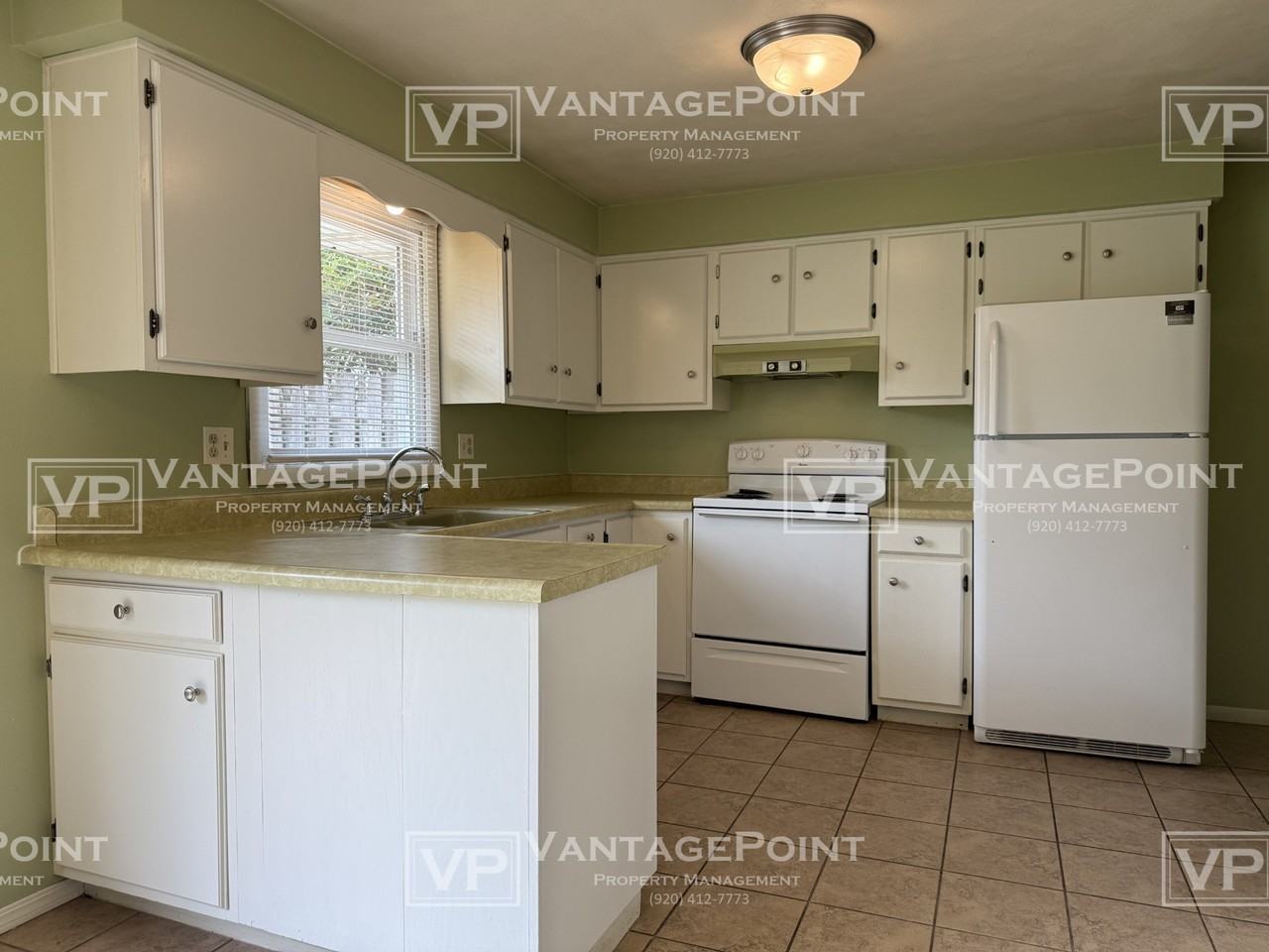 827 Glenpark Dr #827 - Photo 3 of 18
