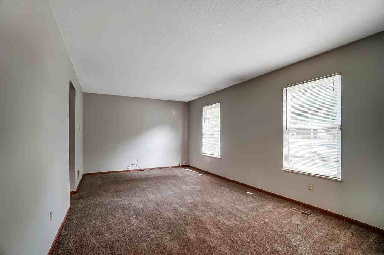 3540 Willow Run Dr - Photo 3 of 27