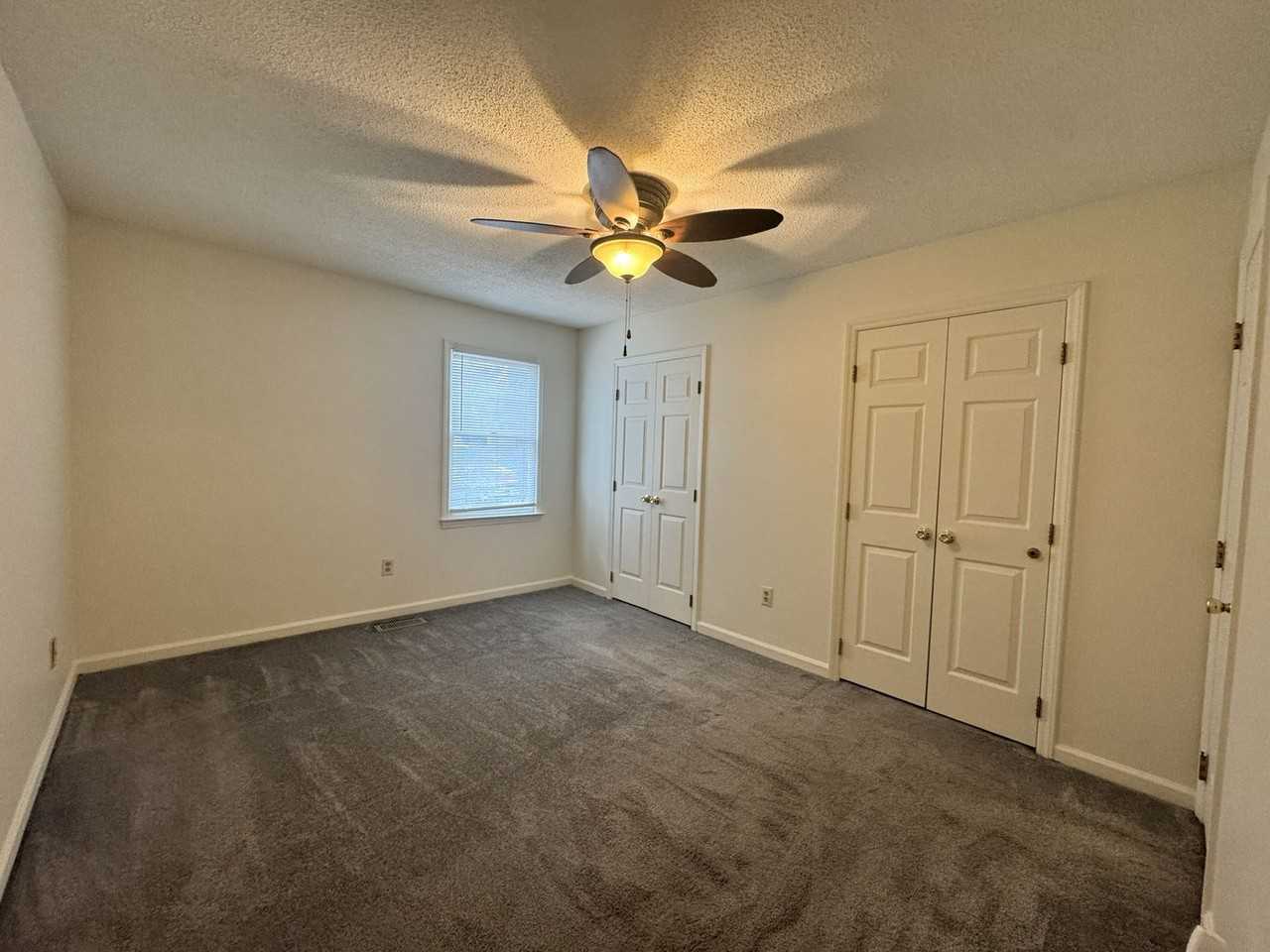 133 Columbine Dr - Photo 5 of 14