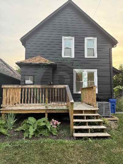 1799 W 48th St #1 - Photo 3 of 24