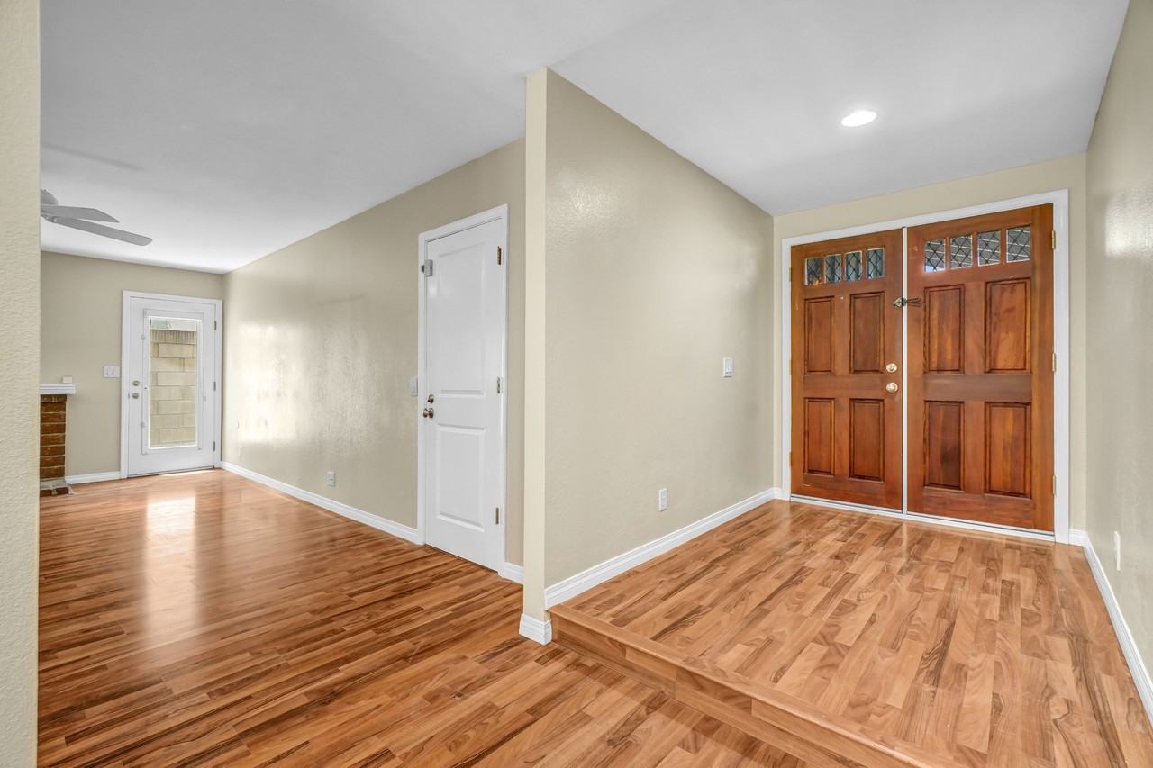18096 Lemon St #1 - Photo 3 of 29