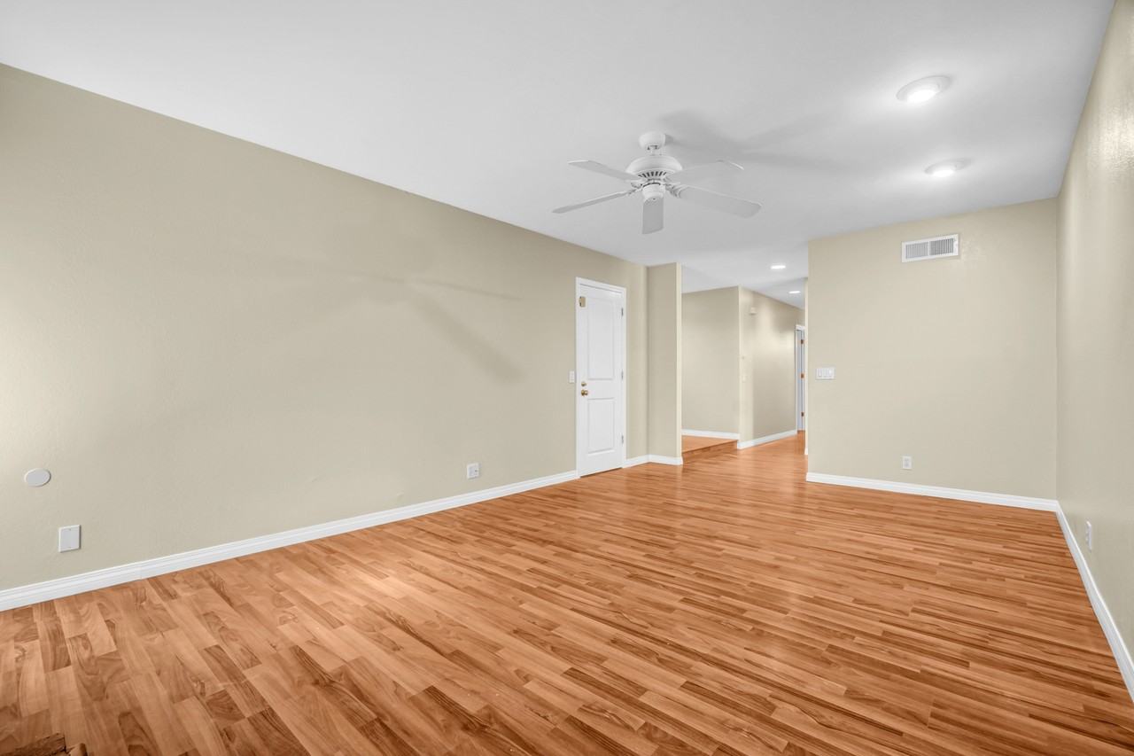 18096 Lemon St #1 - Photo 6 of 29