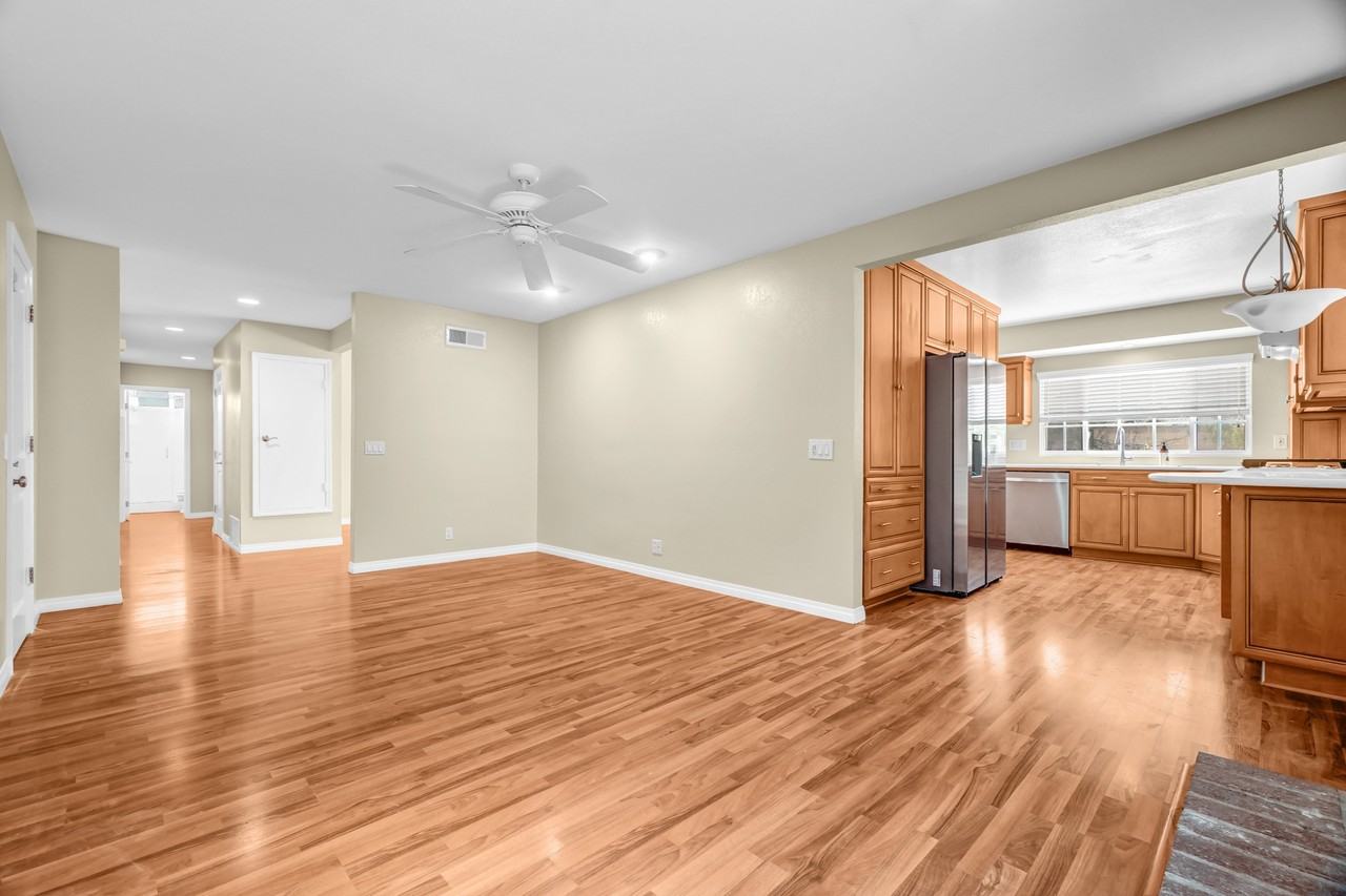 18096 Lemon St #1 - Photo 7 of 29