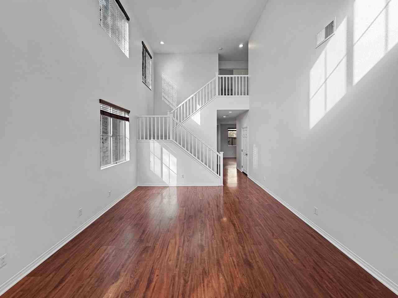 748 Kirkwall Dr #1 - Photo 3 of 22