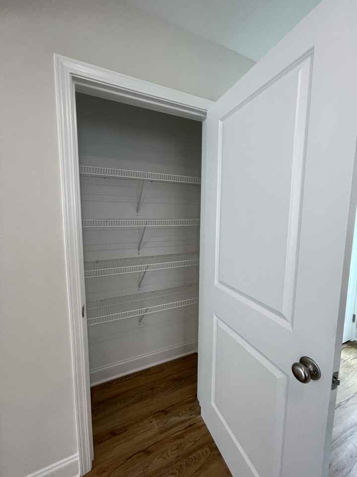 1948 Lynnbrook Ave #1 - Photo 5 of 7