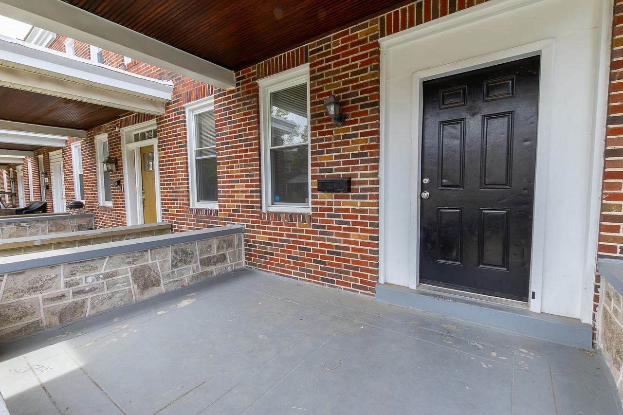 3063 Mayfield Ave #1 - Photo 2 of 30