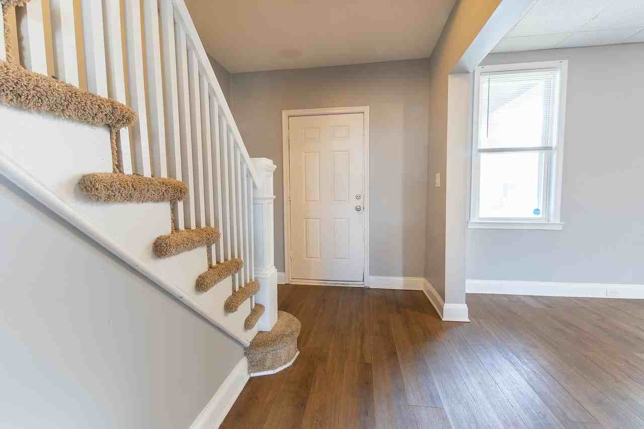 3063 Mayfield Ave #1 - Photo 6 of 30