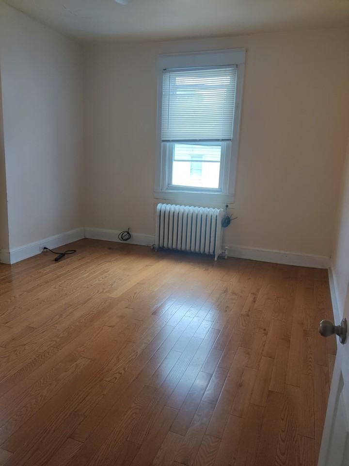 6603 N Gratz St #1 - Photo 6 of 8