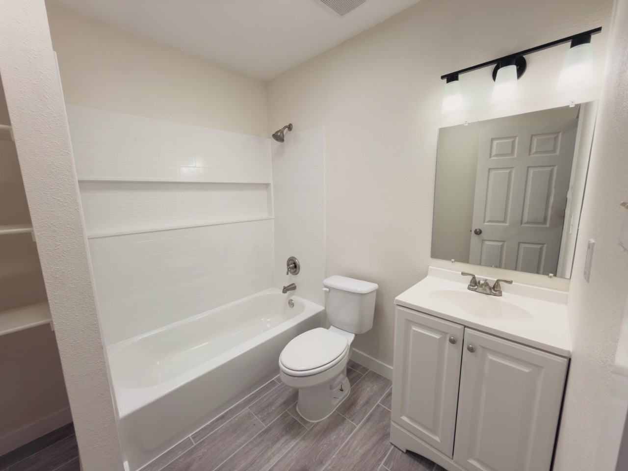 2209 Mission Hill Dr #104 - Photo 6 of 10