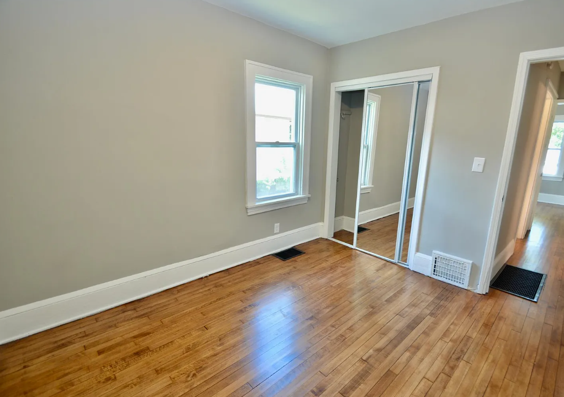 4239 Minnehaha Ave #1 - Photo 6 of 17