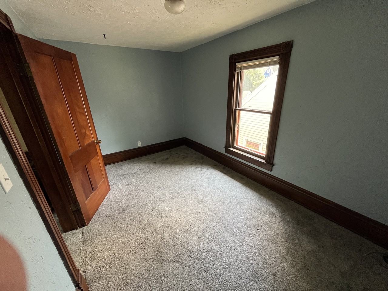 111 Myrtle St #2 - Photo 6 of 17