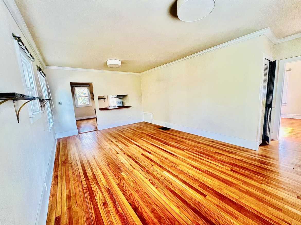 4728 Ne 27th Ave #1 - Photo 5 of 36
