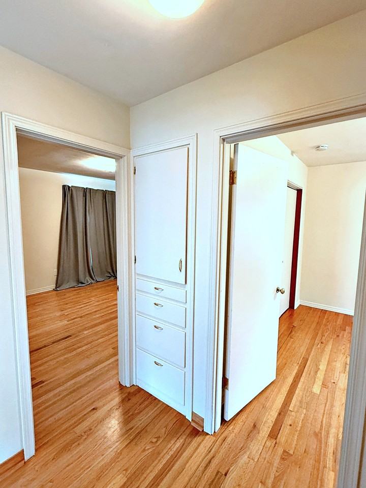 8048 Se Ellis St #1 - Photo 4 of 20