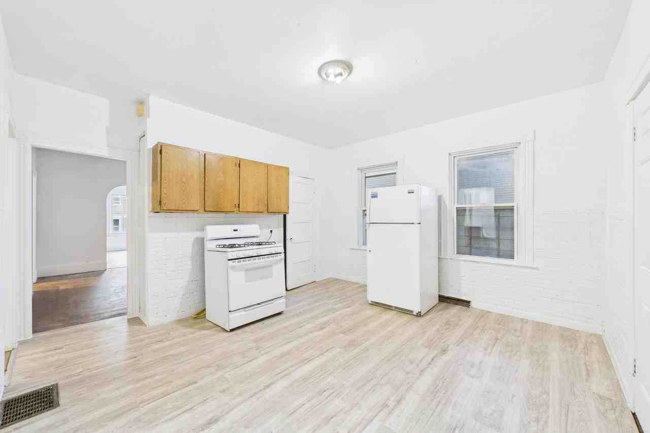 365 Orms St #1 - Photo 5 of 13