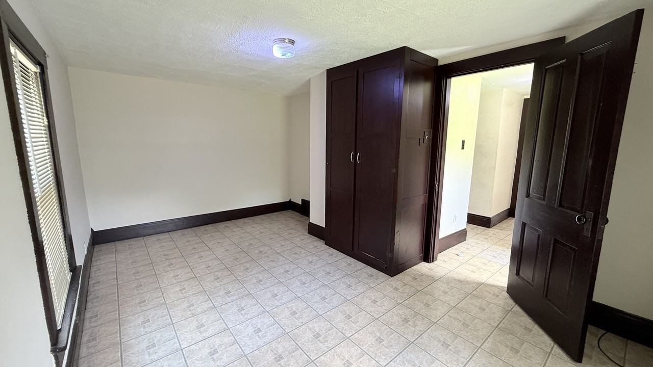 85 Shaefer St #1 - Photo 6 of 10