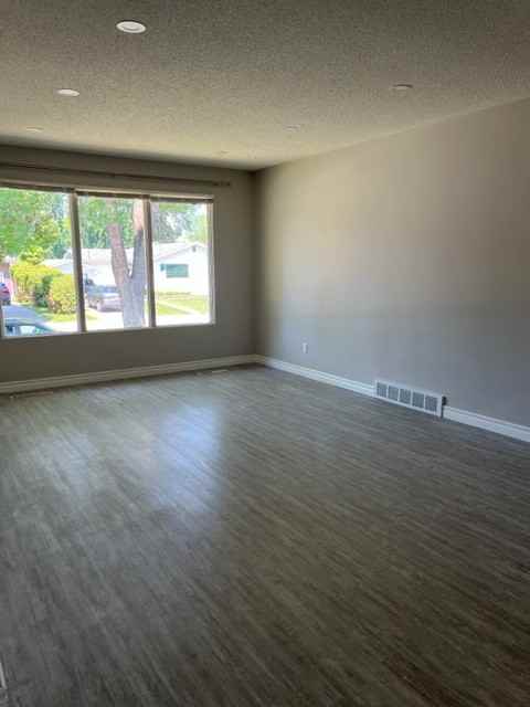 310 Cascade St #A - Photo 3 of 14