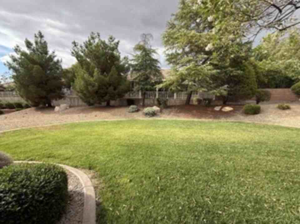 1854 W Stonebridge Dr #1 - Photo 6 of 36