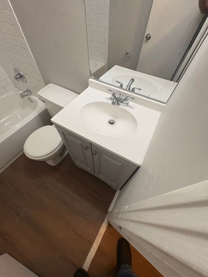 3235 Dorchester St - Photo 6 of 7