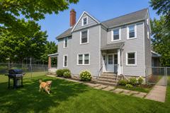 2541 Aldrich Ave S - Photo 1 of 1