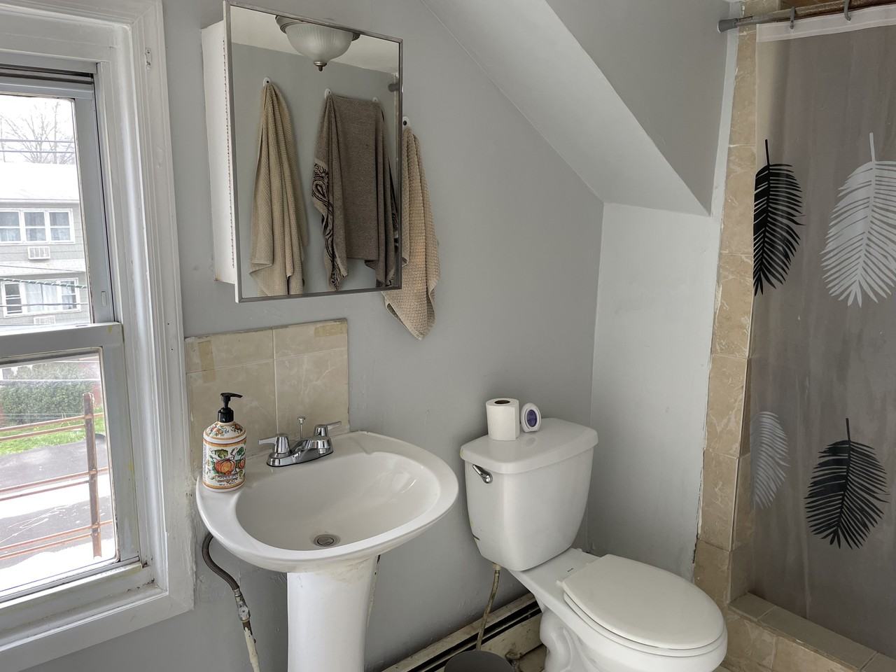 318 East 1st Avenue #3 - Photo 6 of 6